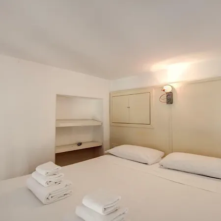 Holiday Vip Grazioli Lante Apartment
